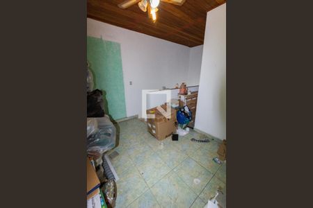 Casa à venda com 330m², 3 quartos e 4 vagas Casa à venda com 330m², 3 quartos e 4 vagasSala edicula