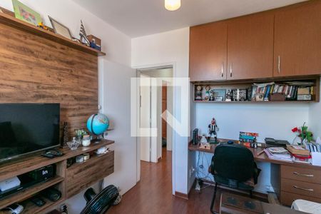 Sala de apartamento à venda com 3 quartos, 58m² em Califórnia, Belo Horizonte