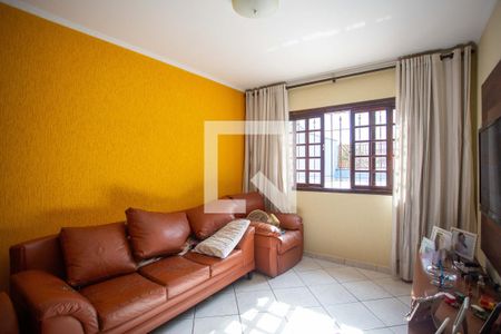 Sala de casa para alugar com 2 quartos, 170m² em Taboão, Diadema