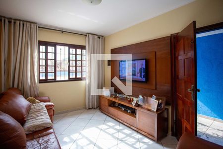 Sala de casa para alugar com 2 quartos, 170m² em Taboão, Diadema