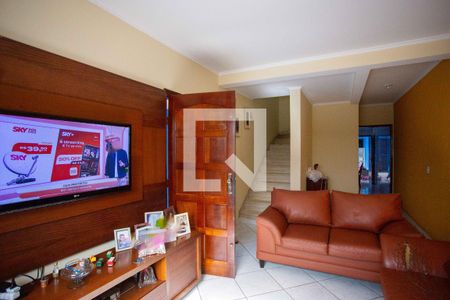Sala de casa para alugar com 2 quartos, 170m² em Taboão, Diadema