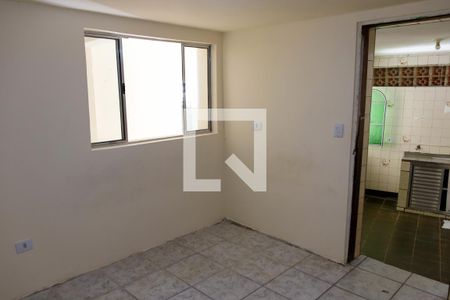 sala de casa para alugar com 3 quartos, 130m² em Vila Yolanda, Osasco