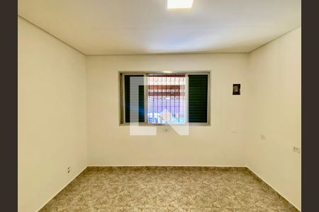 Quarto 1 de casa para alugar com 2 quartos, 80m² em Chácara Mafalda, São Paulo