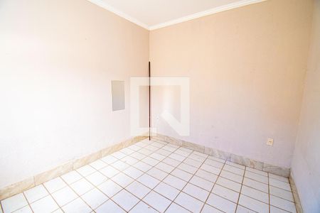 Quarto 2 de casa para alugar com 2 quartos, 60m² em Qnj 13, Brasília