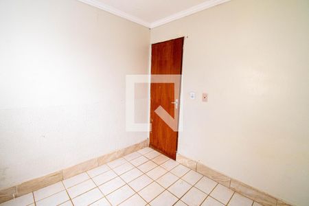 Quarto 1 de casa para alugar com 2 quartos, 60m² em Qnj 13, Brasília