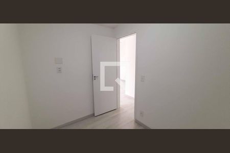 Apartamento para alugar com 2 quartos, 40m² em Ayrosa, Osasco