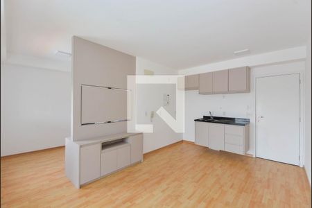 Sala de kitnet/studio para alugar com 1 quarto, 38m² em Jardim Flor da Montanha, Guarulhos