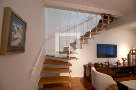 Escada de casa à venda com 3 quartos, 184m² em Brooklin, São Paulo