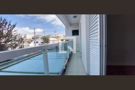 Varanda Quarto 1 e 2 suíte  de casa de condomínio para alugar com 4 quartos, 267m² em Campestre, Santo André