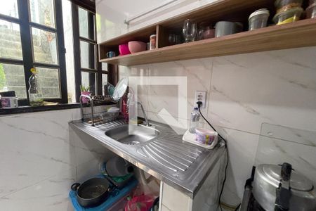 Cozinha de casa para alugar com 1 quarto, 160m² em Jardim Primavera, Duque de Caxias