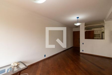 Sala de apartamento para alugar com 3 quartos, 75m² em Jardim Ampliação, São Paulo