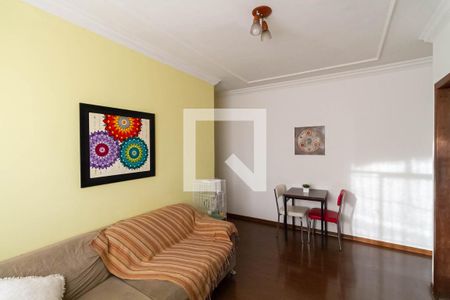 Sala  de apartamento à venda com 3 quartos, 65m² em Floresta, Belo Horizonte