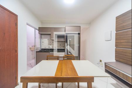 Sala e Cozinha  de apartamento à venda com 2 quartos, 65m² em Vila Helena, Santo André