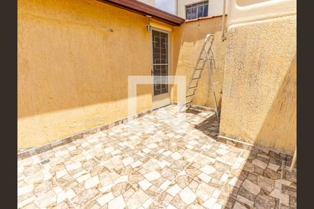 Casa à venda com 133m², 3 quartos e 2 vagas Casa à venda com 133m², 3 quartos e 2 vagasÁrea de Serviço e Quintal