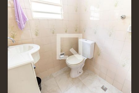 Casa à venda com 133m², 3 quartos e 2 vagas Casa à venda com 133m², 3 quartos e 2 vagasBanheiro da Suíte 3