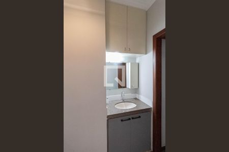 Corredor - Lavabo de casa à venda com 2 quartos, 110m² em Heliópolis, Belo Horizonte