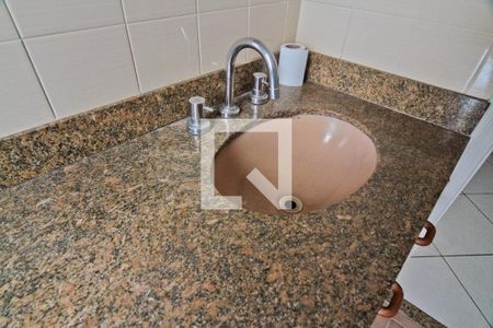 Apartamento à venda com 65m², 3 quartos e 1 vaga Apartamento à venda com 65m², 3 quartos e 1 vagaBanheiro