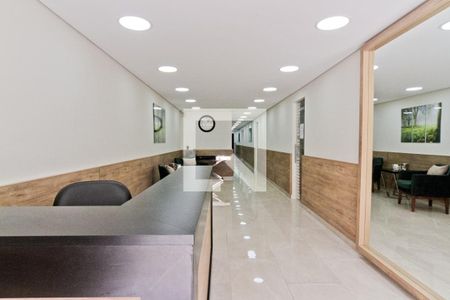 Apartamento à venda com 65m², 3 quartos e 1 vaga Apartamento à venda com 65m², 3 quartos e 1 vagaHall