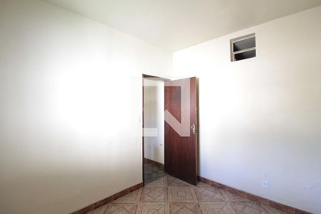 Suite de casa à venda com 2 quartos, 140m² em Piratininga, Belo Horizonte