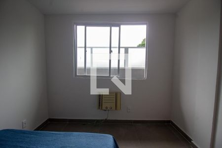 Quarto 1 de apartamento para alugar com 2 quartos, 65m² em Vargem Grande, Rio de Janeiro