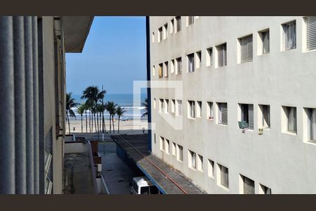 Sala vista de apartamento para alugar com 1 quarto, 53m² em Nova Mirim, Praia Grande