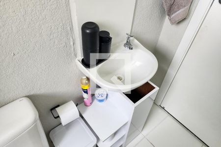 Apartamento para alugar com 42m², 2 quartos e sem vaga Apartamento para alugar com 42m², 2 quartos e sem vagaBanheiro