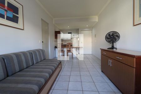 Sala de apartamento para alugar com 1 quarto, 50m² em Centro, Ribeirão Preto