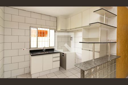 Cozinha de casa para alugar com 2 quartos, 80m² em Parque Cisper, São Paulo
