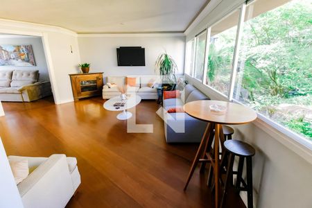 Sala 1 de apartamento para alugar com 3 quartos, 144m² em Jardim Ampliacao, São Paulo