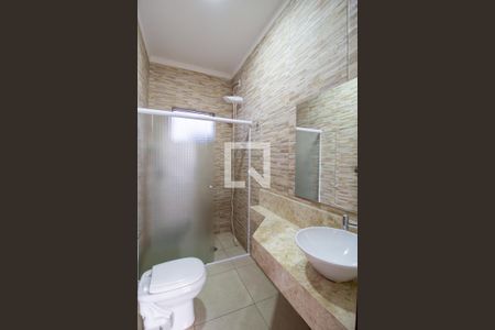 Banheiro da Suíte  de apartamento para alugar com 3 quartos, 92m² em Caguaçu, Sorocaba