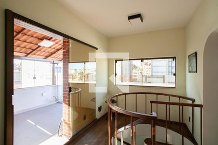 Sala 2 de apartamento para alugar com 2 quartos, 298m² em Calafate, Belo Horizonte