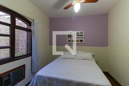 Casa à venda com 295m², 6 quartos e 2 vagas Casa à venda com 295m², 6 quartos e 2 vagasQuarto 3