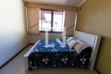 Casa à venda com 295m², 6 quartos e 2 vagas Casa à venda com 295m², 6 quartos e 2 vagasQuarto 2