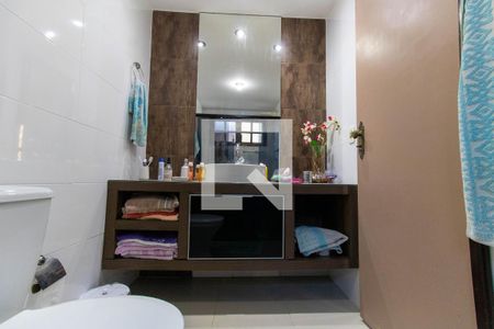 Casa à venda com 295m², 6 quartos e 2 vagas Casa à venda com 295m², 6 quartos e 2 vagasQuarto 4