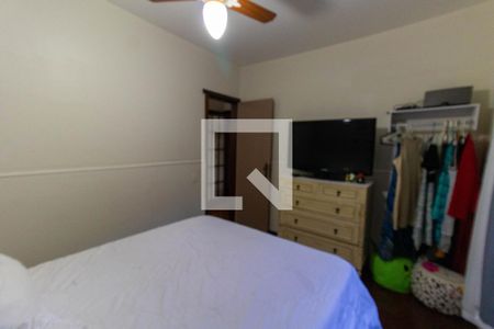 Casa à venda com 295m², 6 quartos e 2 vagas Casa à venda com 295m², 6 quartos e 2 vagasQuarto 3