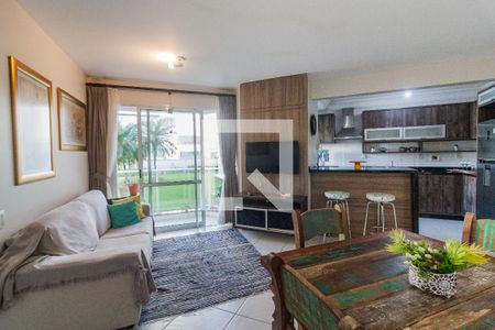 Sala de apartamento para alugar com 2 quartos, 74m² em Campinas, São José