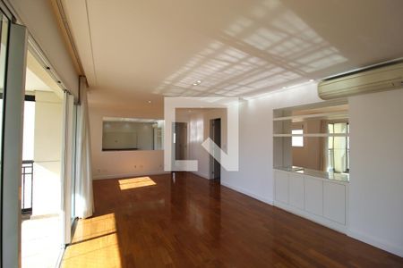 Sala de apartamento para alugar com 3 quartos, 140m² em Moema, São Paulo