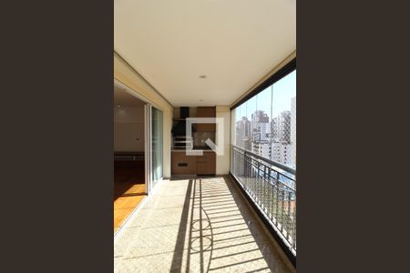 Varanda de apartamento para alugar com 3 quartos, 140m² em Moema, São Paulo