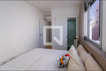 Suíte 1 de apartamento à venda com 2 quartos, 60m² em Buritis, Belo Horizonte