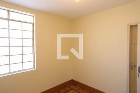 Casa para alugar com 3 quartos, 110m² em Horto, Belo Horizonte