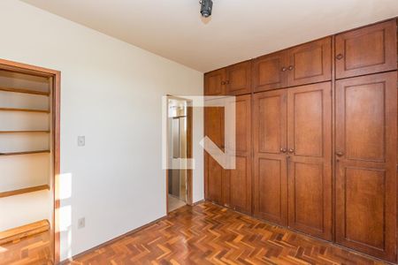 Suíte de apartamento para alugar com 3 quartos, 113m² em Calafate, Belo Horizonte