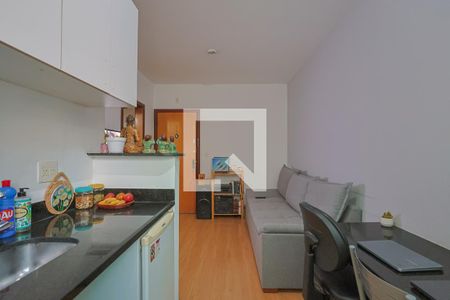 Cozinha e Área de Serviço de apartamento para alugar com 1 quarto, 35m² em Savassi, Belo Horizonte