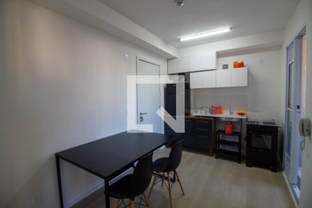 Sala de apartamento para alugar com 1 quarto, 30m² em Jardim Aeroporto, São Paulo