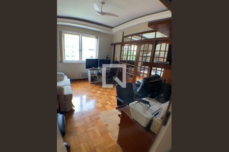 Apartamento à venda com 3 quartos, 175m² em Icaraí, Niterói