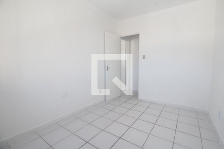 Quarto 1 de apartamento para alugar com 2 quartos, 75m² em Itapuã, Salvador