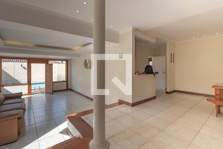 Sala de casa à venda com 4 quartos, 360m² em Santa Rosa, Belo Horizonte