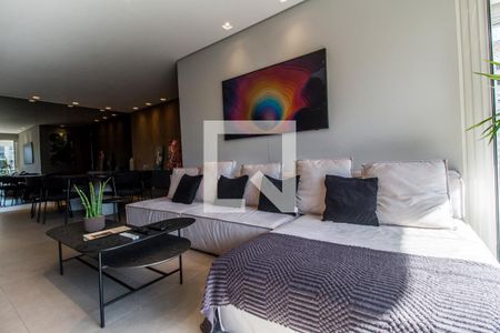 Sala de TV de apartamento à venda com 3 quartos, 140m² em Tamboré, Santana de Parnaíba
