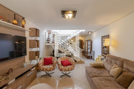 Sala de Estar de casa para alugar com 4 quartos, 230m² em Cursino, São Paulo