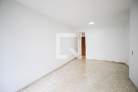 Sala de apartamento para alugar com 3 quartos, 122m² em Vila Olímpia, São Paulo