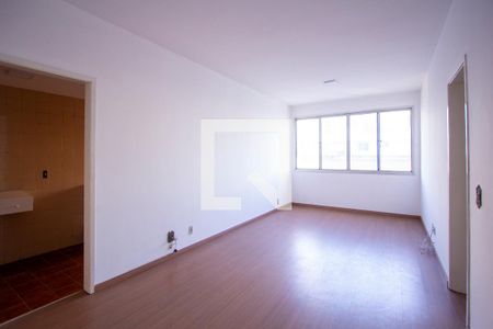 Apartamento à venda com 121m², 2 quartos e 1 vagaSala
